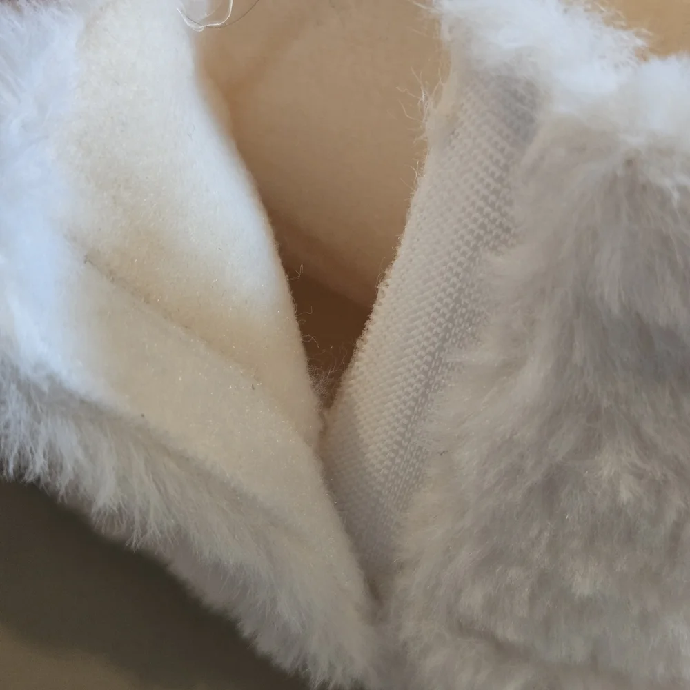 Old Navy Unisex Faux-Fur Booties for Baby Size 12-18M